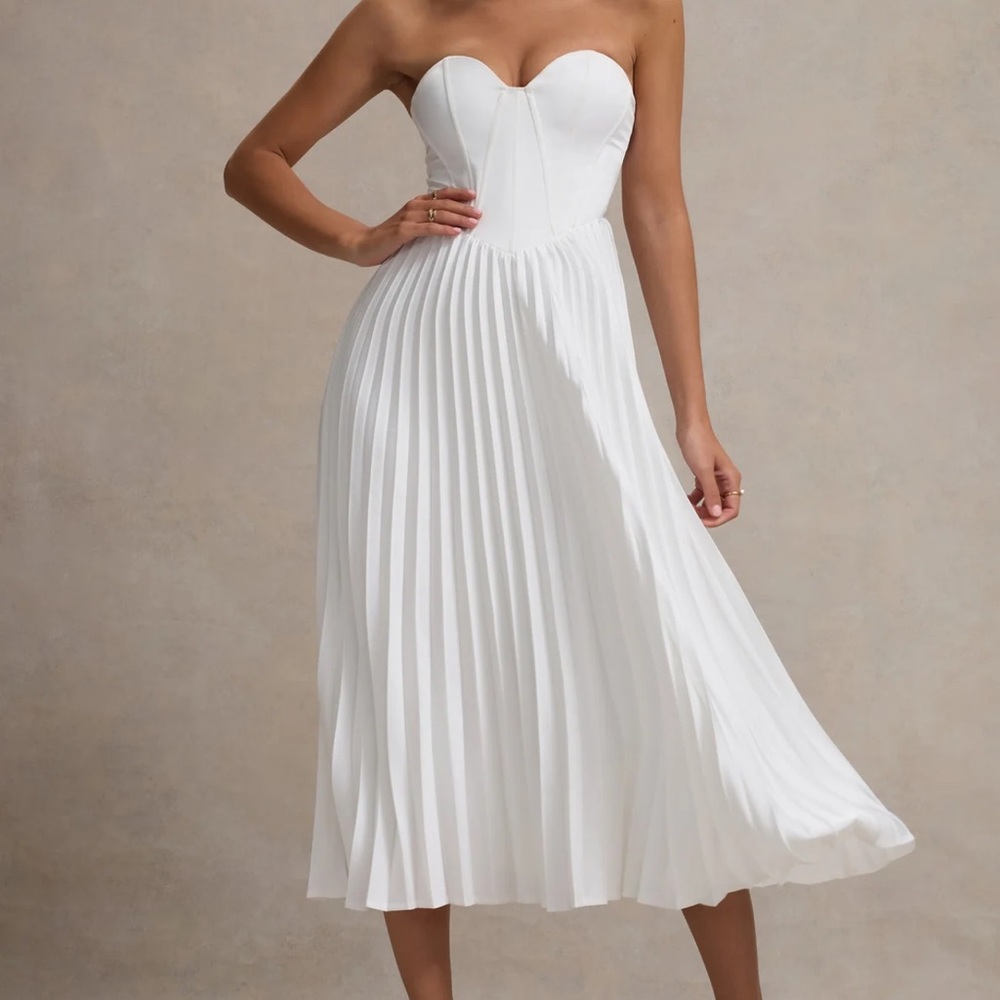 Club L London white midi dress